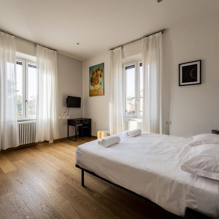Rrrapido Holy Suites And Rooms - Via Sardegna Mailand Exterior foto