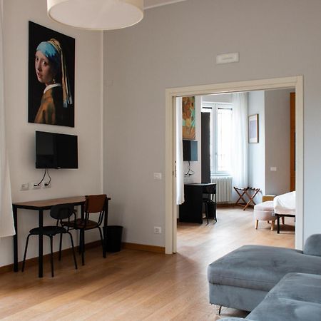 Rrrapido Holy Suites And Rooms - Via Sardegna Mailand Exterior foto
