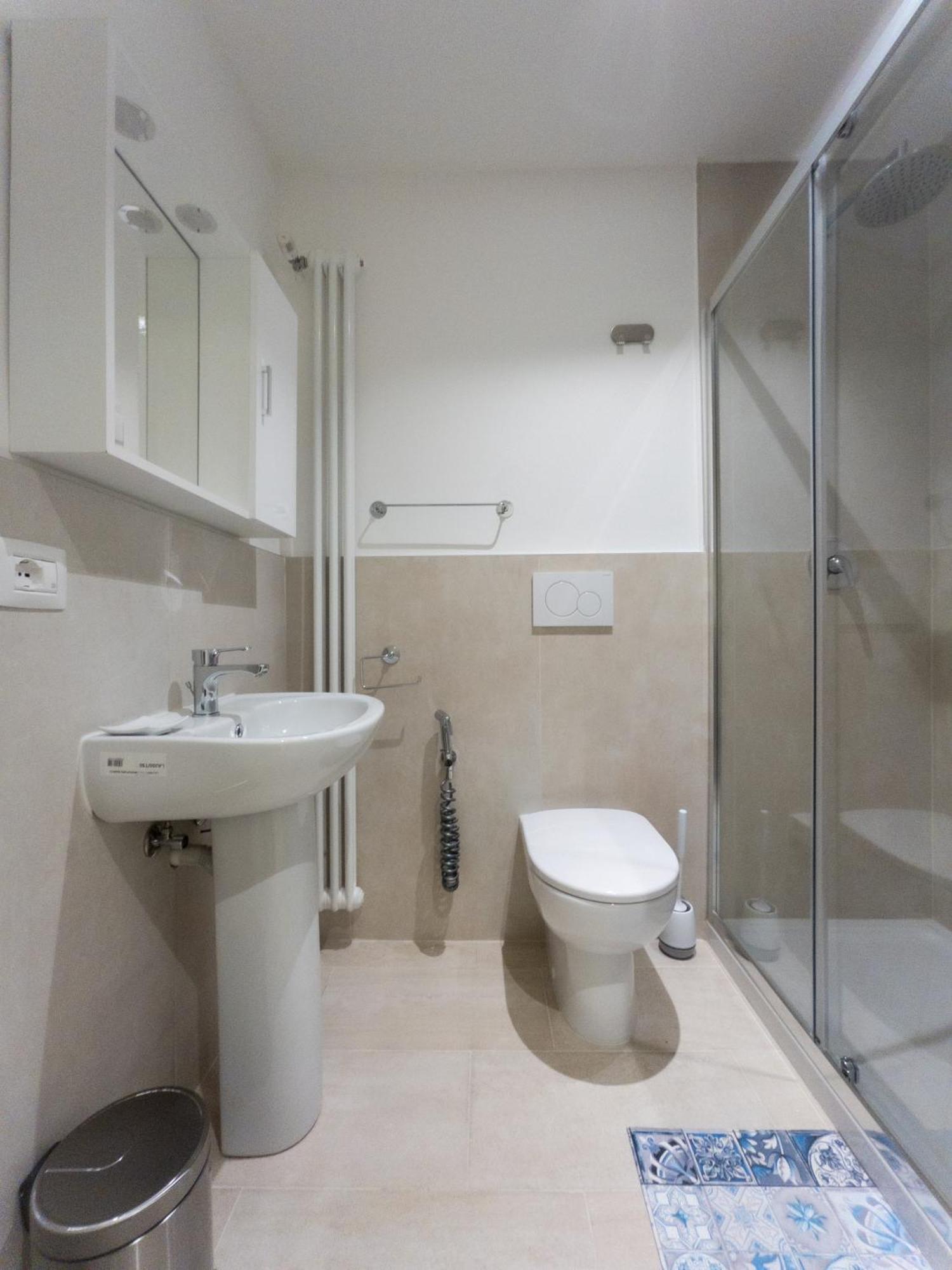Rrrapido Holy Suites And Rooms - Via Sardegna Mailand Exterior foto