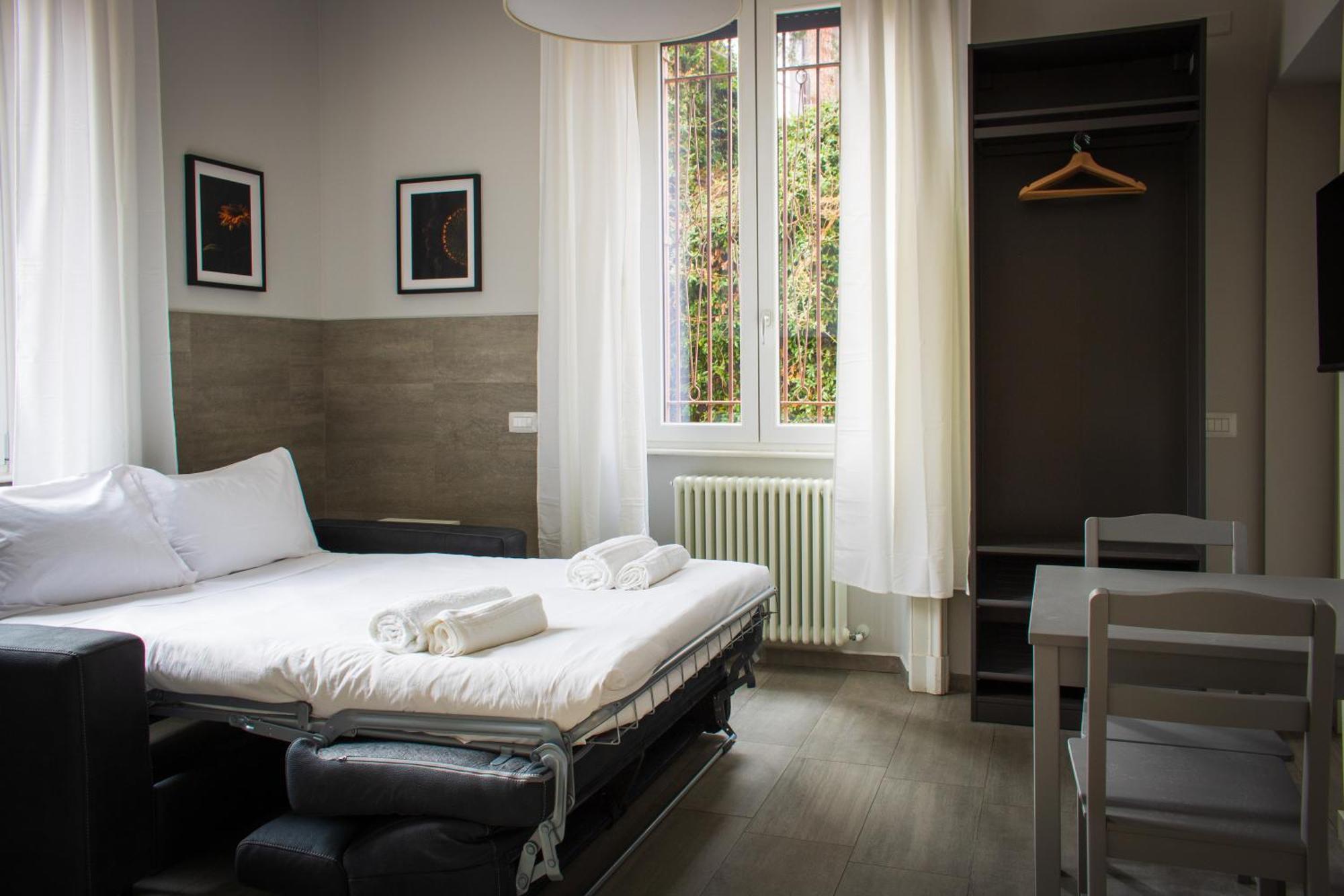 Rrrapido Holy Suites And Rooms - Via Sardegna Mailand Exterior foto